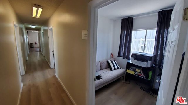 5061 W Sunset Boulevard, Los Angeles, CA 90027