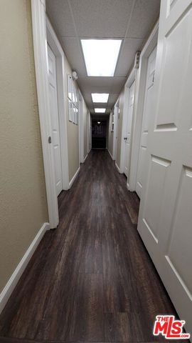 5061 W Sunset Boulevard, Los Angeles, CA 90027