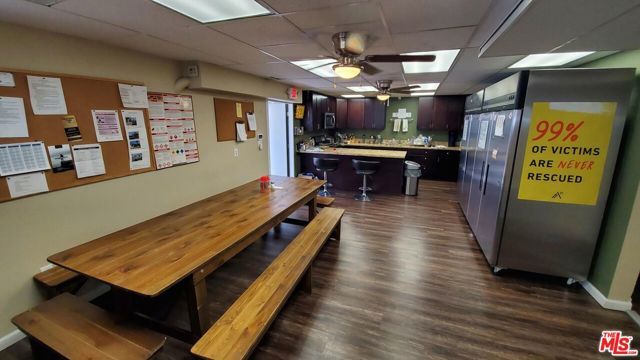 5061 W Sunset Boulevard, Los Angeles, CA 90027