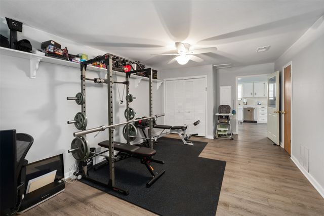 529 E Kempner, Mabank, TX 75147