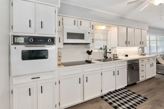 529 E Kempner, Mabank, TX 75147