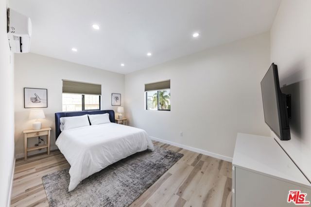 9024 Phyllis Avenue B, West Hollywood, CA 90069