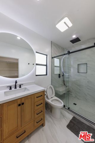 9024 Phyllis Avenue B, West Hollywood, CA 90069