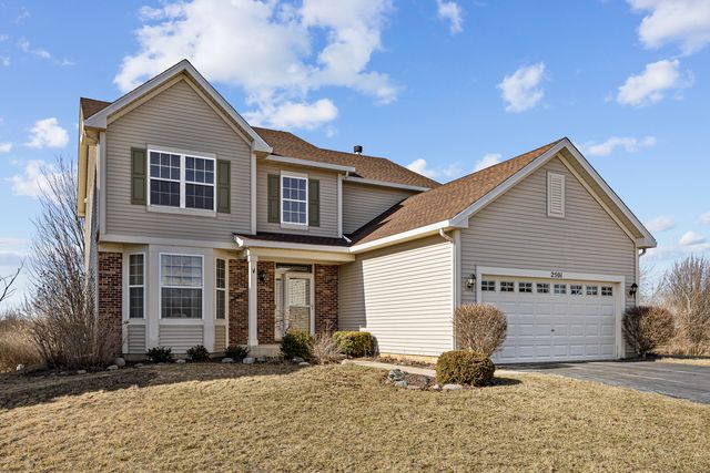 2501 Hennig Road, Hampshire, IL 60140