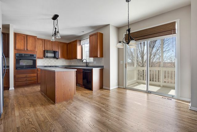 2501 Hennig Road, Hampshire, IL 60140