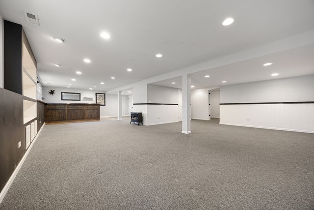 2501 Hennig Road, Hampshire, IL 60140