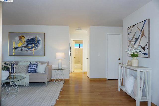 39495 Albany Cmn C, Fremont, CA 94538