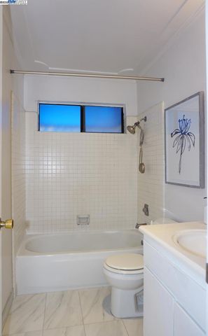 39495 Albany Cmn C, Fremont, CA 94538