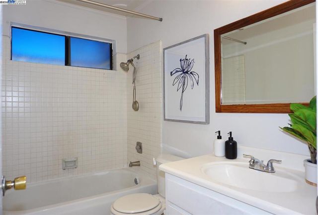 39495 Albany Cmn C, Fremont, CA 94538