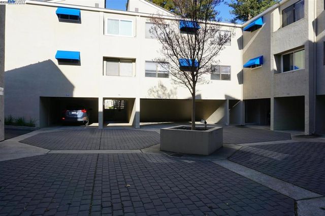 39495 Albany Cmn C, Fremont, CA 94538