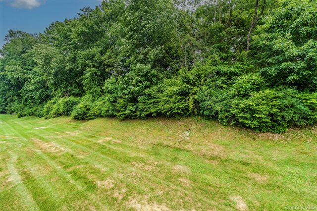 255 Crestwood Court, Fishkill, NY 12524
