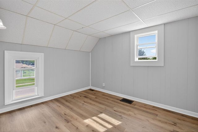 749 Kennedy Street, Jackson, MI 49202
