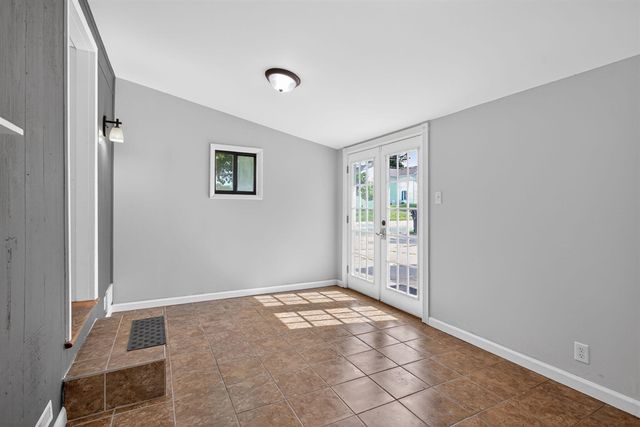 749 Kennedy Street, Jackson, MI 49202