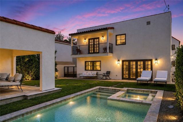 933 S Sycamore Avenue, Los Angeles, CA 90036