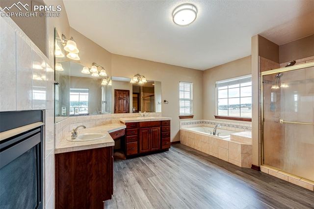 19840 Glen Shadows Drive, Colorado Springs, CO 80908