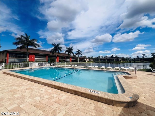 332 Charlemagne BLVD H103, Naples, FL 34112