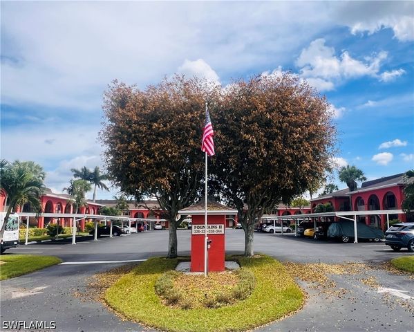 332 Charlemagne BLVD H103, Naples, FL 34112