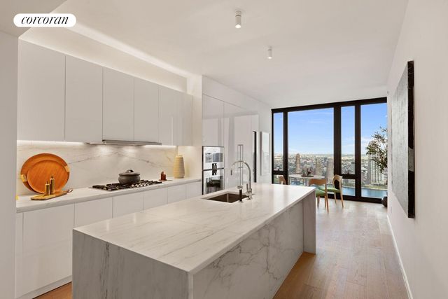 695 1ST Avenue PHD, New York City, NY 10016