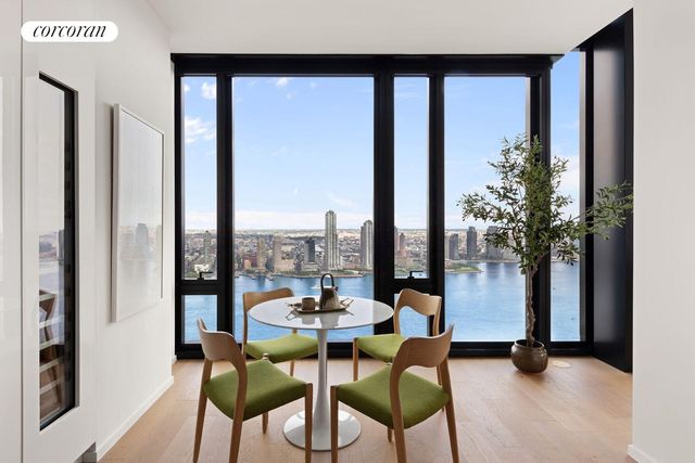 695 1ST Avenue PHD, New York City, NY 10016