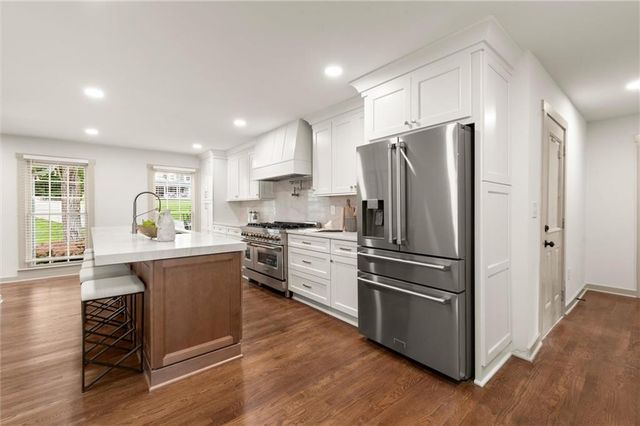 5177 Riverhill Road NE, Marietta, GA 30068