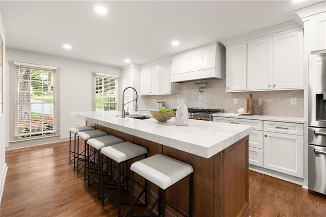 5177 Riverhill Road NE, Marietta, GA 30068