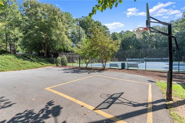 5177 Riverhill Road NE, Marietta, GA 30068