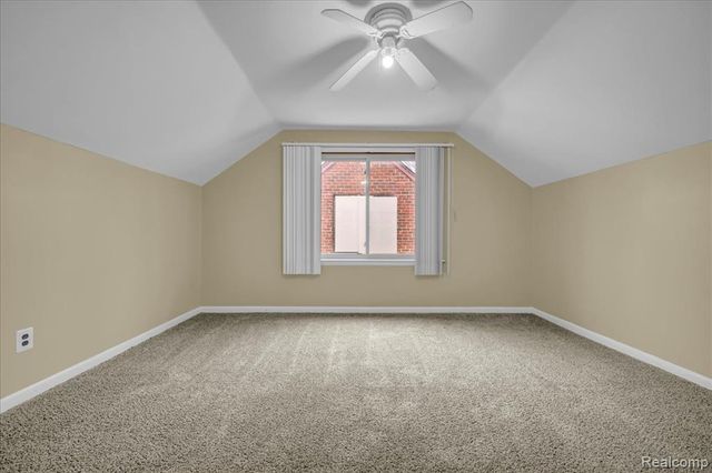 8882 Warwick Street, Detroit, MI 48228