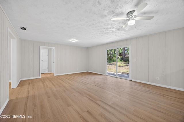 6894 RIDGE Street, Keystone Heights, FL 32656