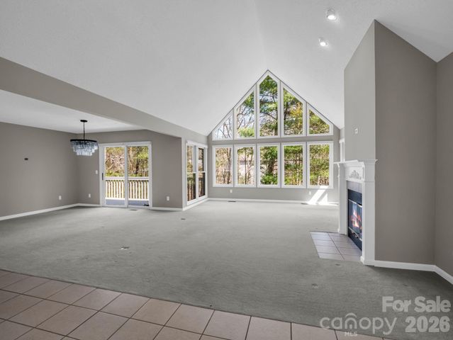 111 Broadmoor Drive, Flat Rock, NC 28731