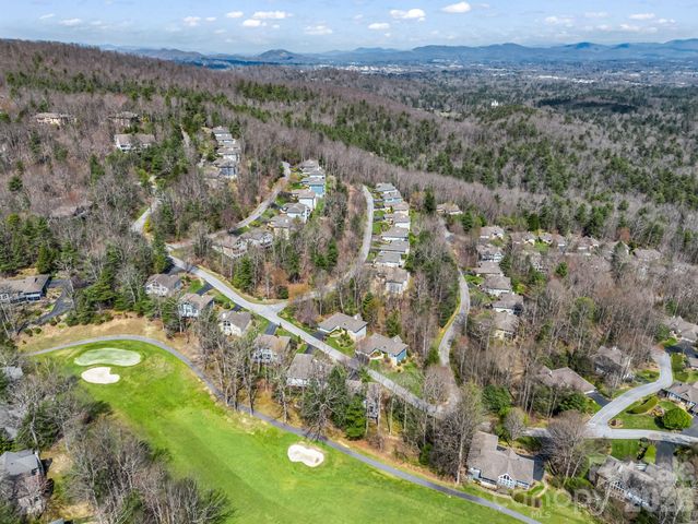 111 Broadmoor Drive, Flat Rock, NC 28731