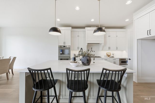 1064 E Snag St, Meridian, ID 83642