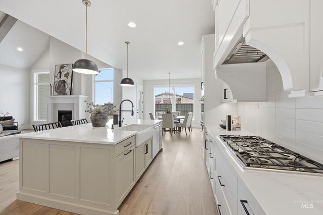 1064 E Snag St, Meridian, ID 83642