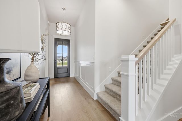 1064 E Snag St, Meridian, ID 83642