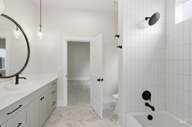 1064 E Snag St, Meridian, ID 83642