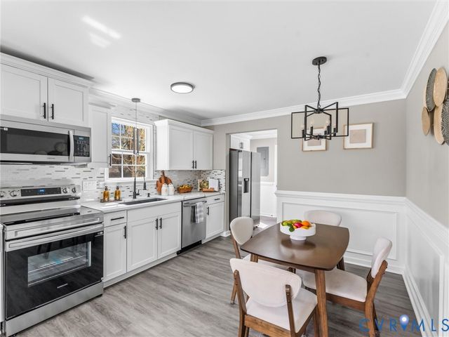 4210 Henshaw Dr, North Dinwiddie, VA 23803