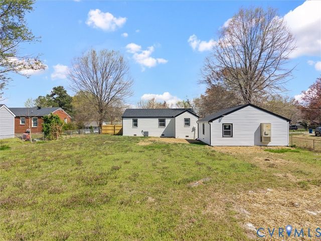 4210 Henshaw Dr, North Dinwiddie, VA 23803