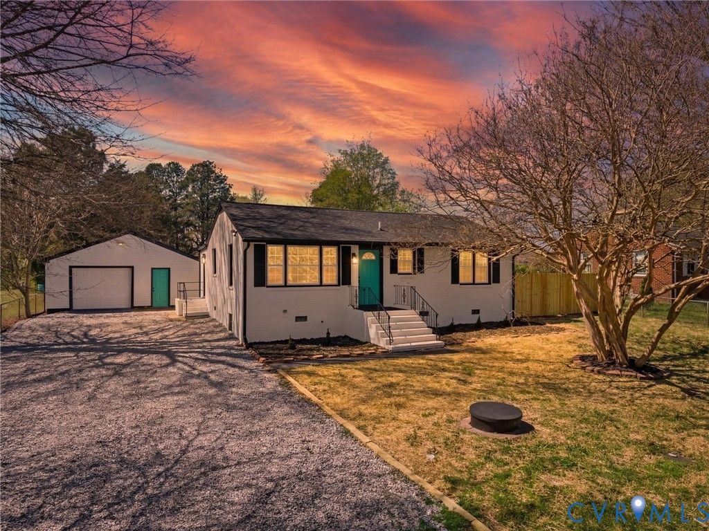 4210 Henshaw Dr, North Dinwiddie, VA 23803