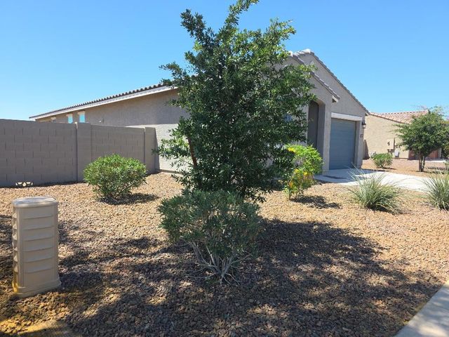 18085 W Elm Street, Goodyear, AZ 85395
