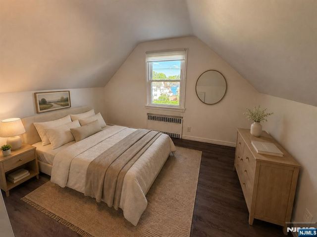 165 Oak Grove Avenue, Hasbrouck Heights, NJ 07604