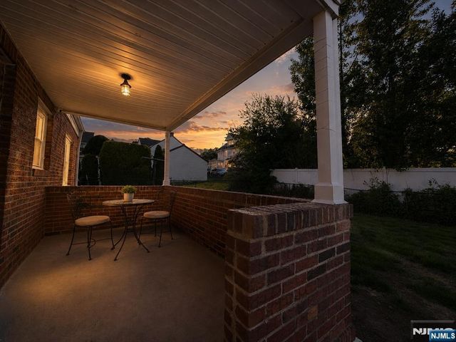165 Oak Grove Avenue, Hasbrouck Heights, NJ 07604