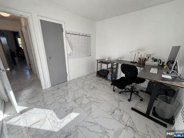 165 Oak Grove Avenue, Hasbrouck Heights, NJ 07604