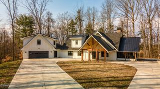 226 Meadowood Road, Newport, TN 37821