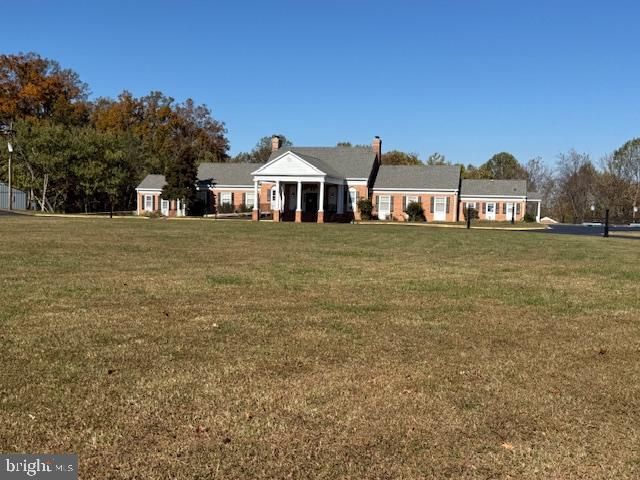 30 ARTHUR, Montross, VA 22520