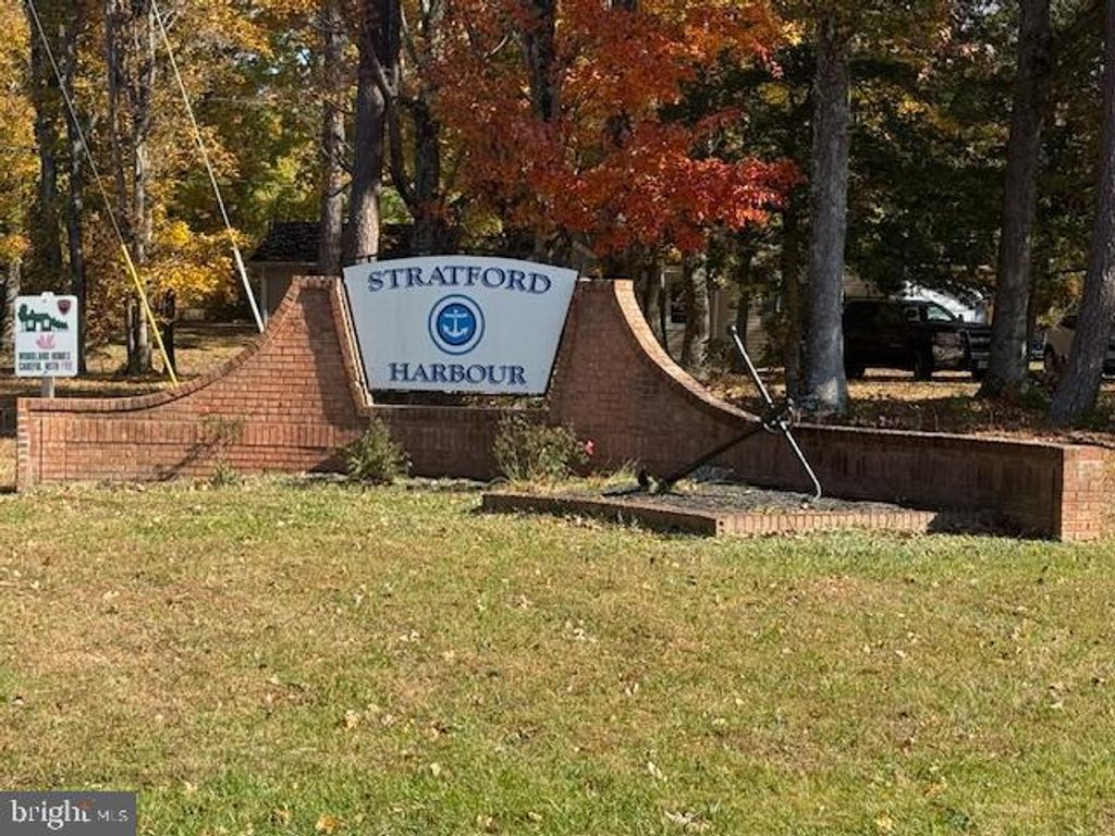 30 ARTHUR, Montross, VA 22520