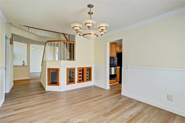3329 Crazy Horse, Simi Valley, CA 93063