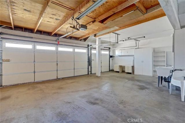 3329 Crazy Horse, Simi Valley, CA 93063