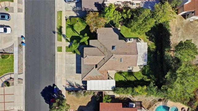 3329 Crazy Horse, Simi Valley, CA 93063