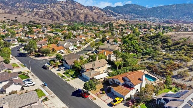 3329 Crazy Horse, Simi Valley, CA 93063