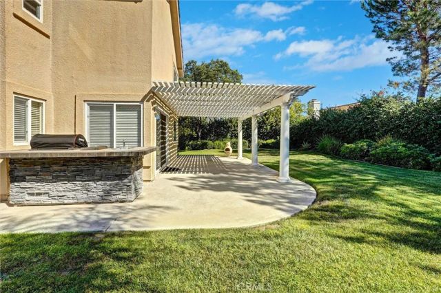 3329 Crazy Horse, Simi Valley, CA 93063
