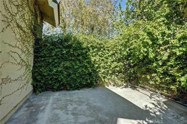 3329 Crazy Horse, Simi Valley, CA 93063
